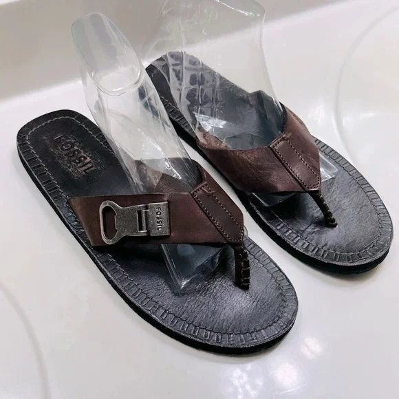 Fossil | Shoes | Fossil Mens Brown Leather Thong Sandals Sz  display picture 2